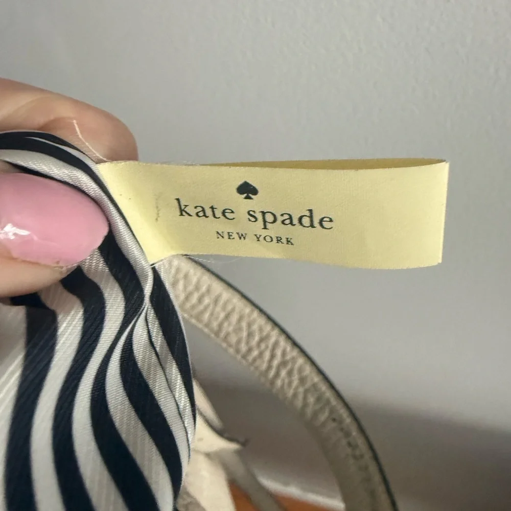 Kate Spade New York Pebbled Leather Hobo Bag – Beige